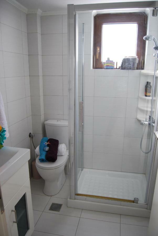 Myron Suite Old Town 레팀노 외부 사진