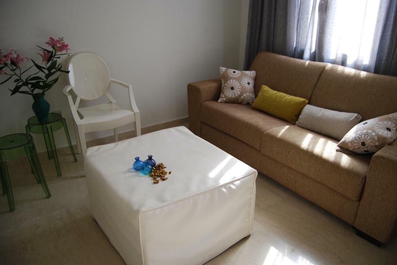 Myron Suite Old Town 레팀노 외부 사진
